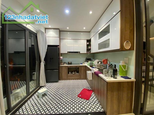 GỌI NGAY ĐỂ SỞ HỮU NHÀ ĐẸP BẠCH MAI,HAI BÀ TRƯNG 40M2 5 TẦNG MẶT TIỀN KHỦNG 7.4M GIÁ CHỈ 9 - 2