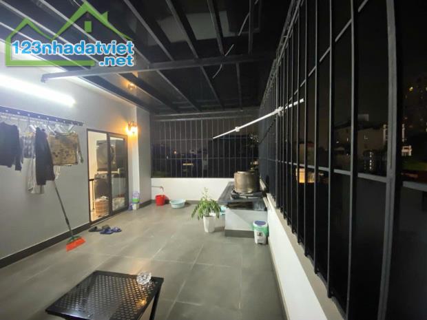 GỌI NGAY ĐỂ SỞ HỮU NHÀ ĐẸP BẠCH MAI,HAI BÀ TRƯNG 40M2 5 TẦNG MẶT TIỀN KHỦNG 7.4M GIÁ CHỈ 9 - 5