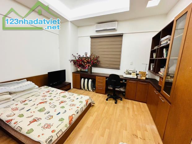 BÁN CĂN CHUNG CƯ NẰM NGAY MẶT PHỐ - TRẦN ĐĂNG NINH - GIÁ 7.2 DT.102 (NHẤT VÔ NHỊ) - 1