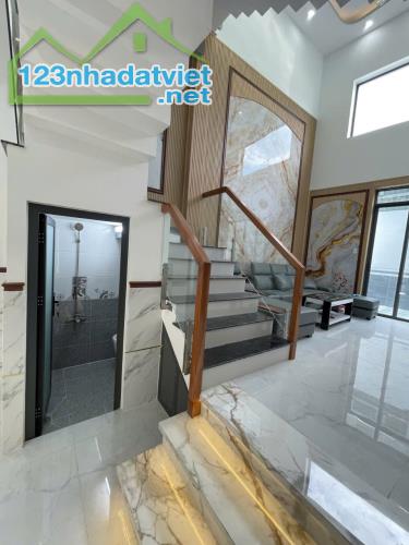 Siêu Phẩm Liên Khu 4-5 gần chợ Bình Thành hẻm nhựa 7m khu nhà lầu 52 m2,5Tầng Nhỉnh 5 tỷ - 3