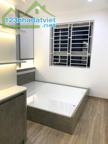 Bán lỗ căn hộ chung cư HH Linh Đàm, quận Hoàng Mai, 56m2, sửa mới koong, full nội thất y