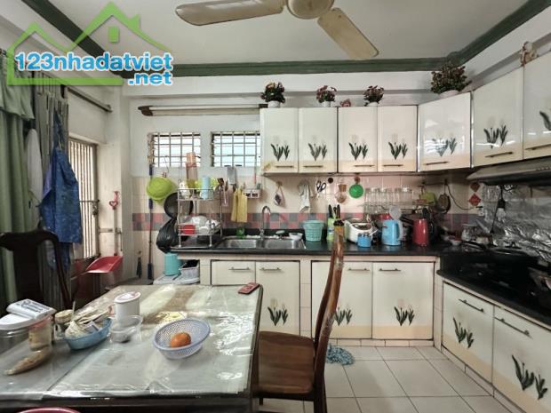 🏡 BÁN NHÀ 4 TẦNG – HUỲNH VĂN BÁNH, P11, PHÚ NHUẬN – 6PN – 5.4 TỶ - 2