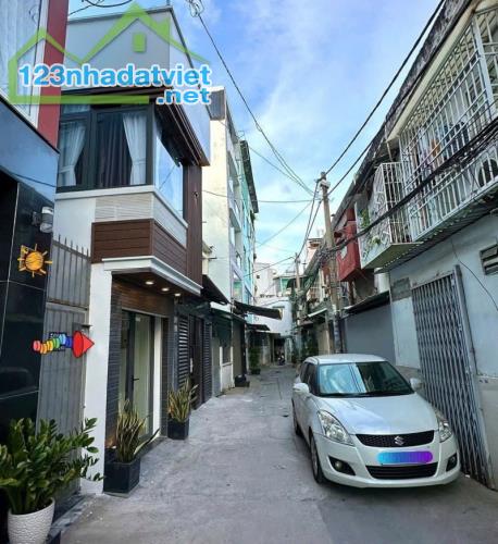 Ngay công viên Phú Nhuận – XE HƠI ĐẬU CỬA – 30M² – 2 LẦU -4.x cành