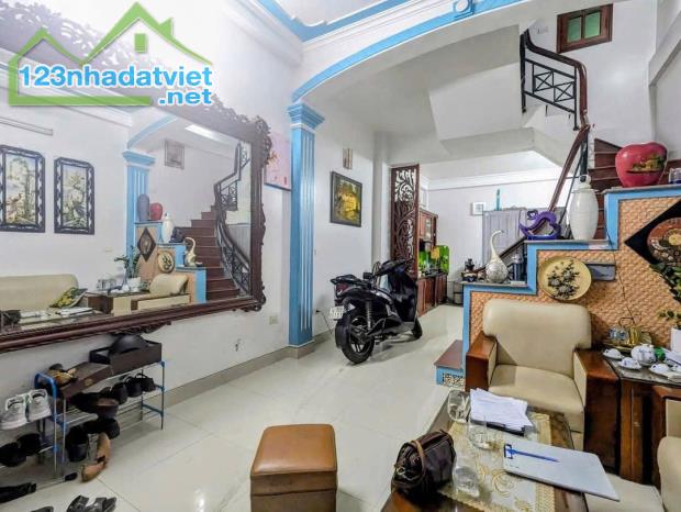 Xuân Đỉnh , đầu tư ngon, 40m2, 5 tầng, dân xây, 7.5 tỷ - 1