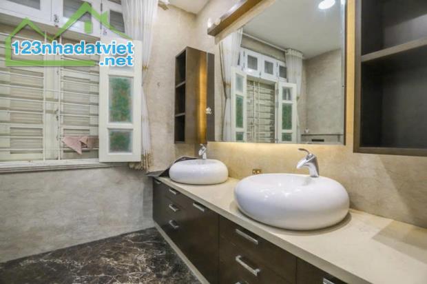 Bán Nhà Mặt Phố Phùng Hưng ( Viện 103), Hà Đông 153m2, 7m mặt tiền, Nhỉnh 40 tỷ - 5