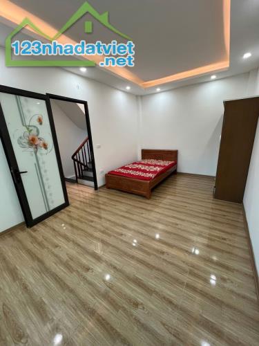 Bấn gấp siêu phẩm nhà Lô góc- Nam Từ Liêm  40m2 – 5 tầng – 5 tỷ - 3