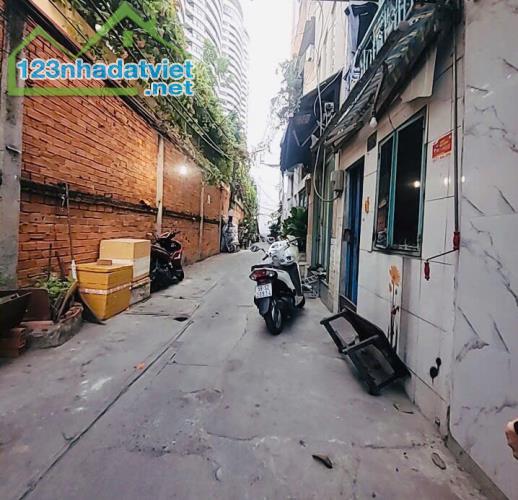 Nhà Xô Viết Nghệ Tĩnh, Quận Bình Thạnh, ngang 5.1 m, giá chỉ 3.9 tỷ. - 1