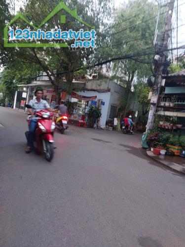 Nhà mặt phố kinh doanh đa ngành nghề ,gần bệnh viện Lê Văn Thịnh 5 phút di chuyển,Thủ Đức - 2