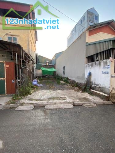 BÁN ĐẤT PHÂN LÔ – Ô TÔ VÀO NHÀ – NGÕ THÔNG – VỊ TRÍ ĐẸP GẦN CẦU THANH TRÌ - 1