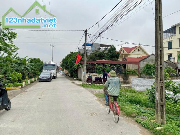 🆘🆘Duy nhất lô 60m Bái Trong Hoa Động một ngoặt vào đất giá chỉ 1,5x tỷ.  Diện tích 60m2 - 1
