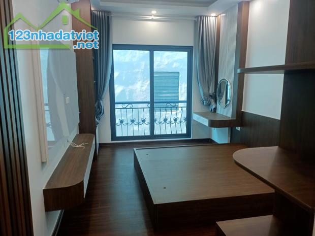 🔥 BÁN NHÀ NGÕ 136 TRIỀU KHÚC – 39M² × 4 TẦNG – 4 NGỦ – GIÁ CHỈ 5.8 TỶ 🔥 - 1