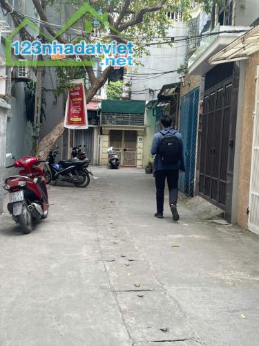 Phân Lô Tam Trinh- Đền Lừ -kinh doanh-ô tô- vỉa hè rộng .DT 65m2x6T thang máy