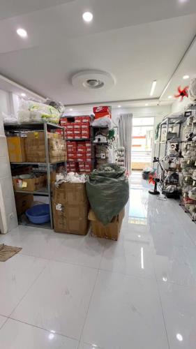 BÁN NHÀ HXH Đồng Đen, Tân Bình 3 tầng 72m2 (5,5x13). Nhà đep ở ngay. Giá chỉ 14,5 tỷ.