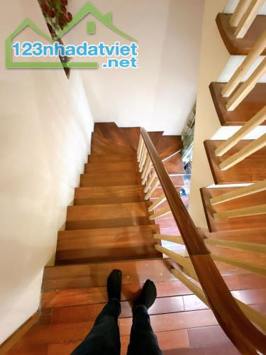 Bán nhà 5T Bồ Đề ngõ oto DT49m ,MT4m giá 12,95 tỷ - 4