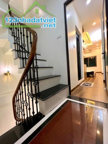 BÁN NHÀ DÒNG TIỀN QUAN NHÂN THANH XUÂN  – 9 PHÒNG KHÉP KÍN – TRUNG TÂM NHÂN CHÍNH – 60M² - 3