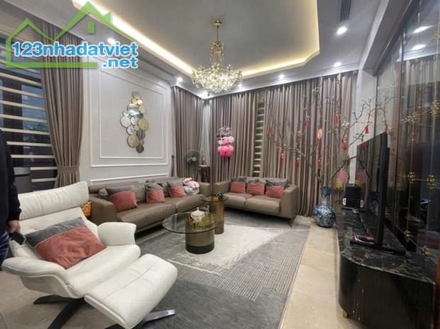 Mặt phố Bà Triệu, Hai Bà Trưng, 75m2 x 8 tầng thang máy, mặt tiền 5,5m, có hầm, 73 tỷ! - 1