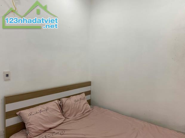 NHÀ ĐẸP - GIÁ TỐT - Vị Trí Đắc Địa Tại TT tầng 1- Nguyễn Phong Sắc- Nguyễn Văn Huyên- - 3