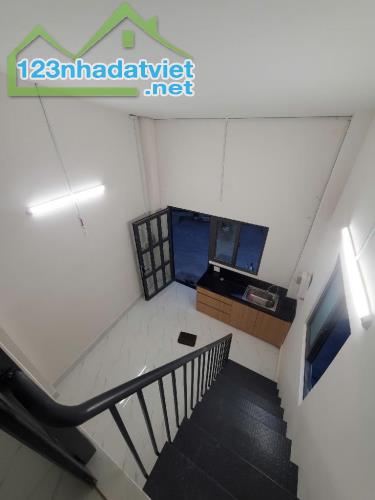 Bán nhà lô góc hẻm thông – Giáp Quận 1 – Xô Viết Nghệ Tĩnh – Chỉ nhỉnh 3 tỷ - 3