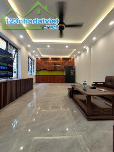 NHÀ MỚI 6 TẦNG THANG MÁY  - FULL NỘI THẤT - Ô TÔ - LÔ GÓC - THOÁNG SÁNG  - Ở SƯỚNG - 3