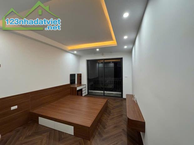 BÁN GẤP: NHÀ ĐẸP 4 TẦNG TRẦN KHÁT CHÂN, SỔ ĐỎ ĐẸP 34M; 6,2 TỶ - 3