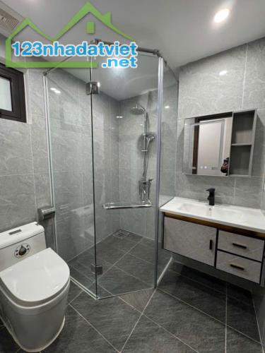 BÁN GẤP: NHÀ ĐẸP 4 TẦNG TRẦN KHÁT CHÂN, SỔ ĐỎ ĐẸP 34M; 6,2 TỶ - 5