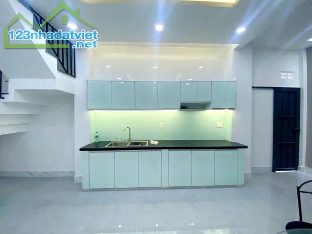 Chủ nhà ngộp, bán gấp nhà 55m2 hẻm Nguyễn Thái Sơn p15 Gò Vấp 3tỷ3 SHR - 1