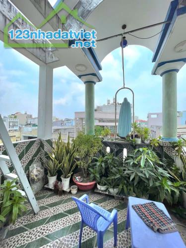 Bán nhà HXT Hương Lộ 2, gần ngã 4 Bốn Xã, Giáp Tân Phú, 50m² - 4x13 - 3 tầng, chỉ hơn 4 tỷ - 4
