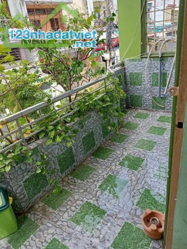 MẶT TIỀN PHƯỜNG 4 - GÒ VẤP - 3 TẦNG ĐÚC - 3