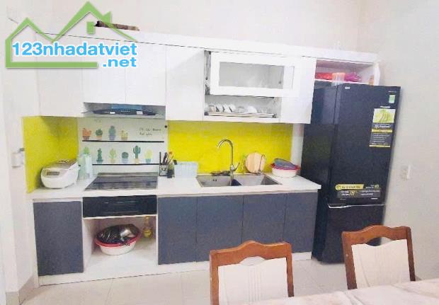 Bán nhà phố Dịch Vọng Hậu, Cầu Giấy | 5 tầng, vừa ở vừa kinh doanh, giá chỉ 9.5 tỷ - 2
