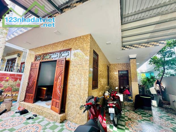 🔥CẦN BÁN BIỆT THỰ PHƯỚC LONG  • Diện tích: 160m2 ngang 9m - 3