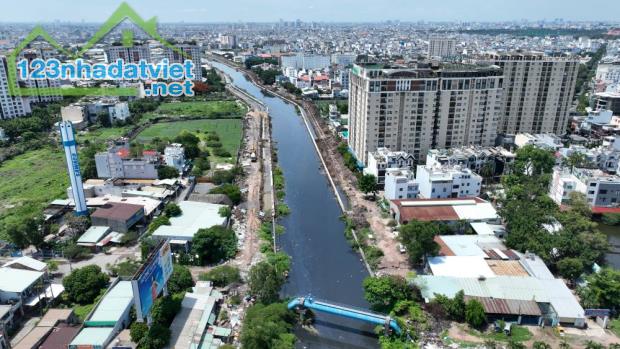 Bán khu đất vàng 3.551m2 hai mặt tiền cực hiếm còn sót lại tại - 1