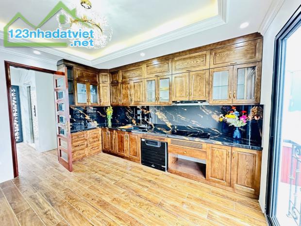 Bán Nhà Mặt Phố Giáp Bát- Gần Đường Giải Phóng- 51m2 x 5 Tầng - Thang Máy- 16.8 Tỷ - 4