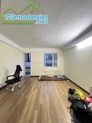 Bán nhà Phân lô đẹp, Ô tô đỗ cửa ở Đông Ngạc - Bắc Từ Liêm, 45m2 7,9 Tỷ - 3