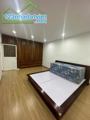 Nhỉnh 3 Tỷ - Nghĩa Tân - Vị trí đắc địa Cầu Giấy - Mặt phố Oto đỗ cửa - 1