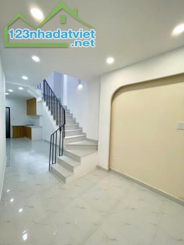 BÁN NHÀ MỚI ĐƯỜNG HƯNG PHÚ TRUNG TÂM QUẬN 8 GIÁ NHỈNH 3 TỶ