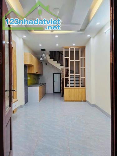 CHỦ GỬI -BÁN NHÀ PHỐ TRẠM –48M2- NGÕ Ô TÔ, GẦN PHỐ - FULL NỘI THẤT CHỈ 6TỶ
