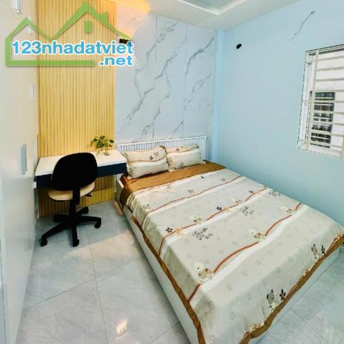 Mặt tiền đẹp, vừa ở vừa kinh doanh, 4PN, P.16 Gò Vấp, Chỉ 5 Tỉ Hơn - 3