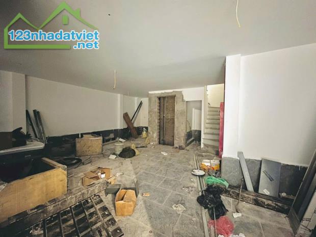 Bán toà nhà phố Lò Đúc 53m  6 tầng 5mt  12.9 tỷ Hai Bà Trưng Kinh doanh 60tr/th thang máy - 2
