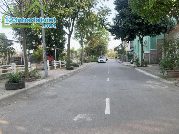 Bán lô góc 226 khu B đấu giá 31ha Trâu Quỳ, vị trí kinh doanh nhà hàng, khách sạn - 1