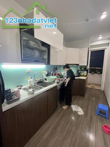 Căn hộ Sunrise Tower 187 Nguyễn Lương Bằng  tầng cao view đẹp 3PN 2VS cửa TN bc ĐB 8.3 tỷ. - 2