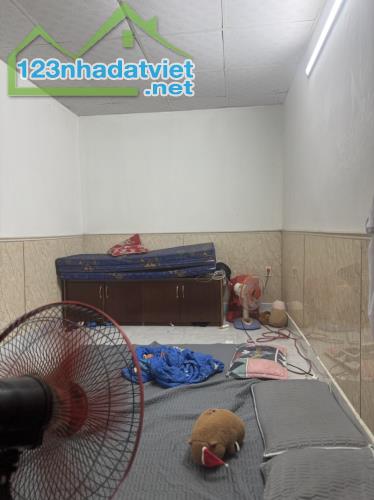 # Nhà Kiệt Thẳng gần MT Dũng Sĩ Thanh Khê, 70m2, ngang 5.2, sạch đẹp, 2.55 tỷ - 1