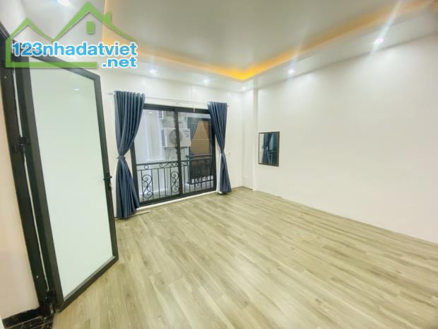 NHÀ ĐẸP DÂN XÂY-NGÕ THÔNG SẠCH SẼ-GẦN PHỐ-DÒNG TIỀN, MỖ LAO 6.99 tỷ. - 2