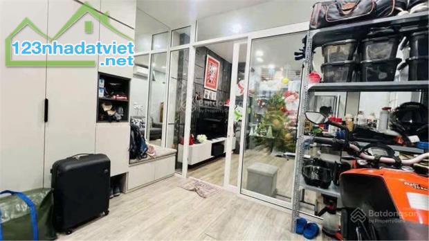 Quận 5Nhà Mới Đẹp Full Nội Thất-HXH Trần Hưng Đạo 49m 3PN Chỉ 8.15Tỷ Còn TL - 2