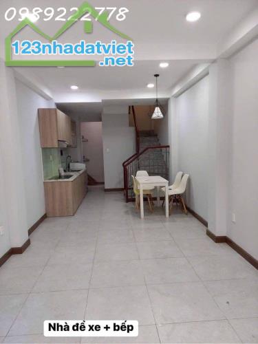 SÁT MẶT TIỀN ĐƯỜNG NGUYỄN TRÃI - XE HƠI ĐỖ CỬA - 4 TẦNG - KHU VỰC AN NINH DÂN TRÍ. - 1