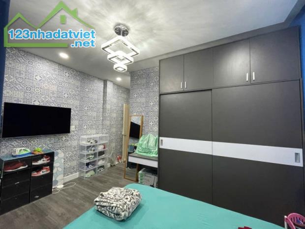 MẶT TIỀN KDC LÊ BÔI, TRỊNH QUANG NGHỊ P7 Q8 - 4 TẦNG BTCT 4,5X13,5 VUÔNG A4 - CHỈ 5,95 TỶ - 5