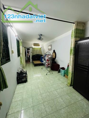 BÁN NHÀ TÂN PHÚ 52m 2 TẦNG BTCT 3PN KÊNH TÂN HÓA GẦN ĐẦM SEN 4.7 TỶ - 1