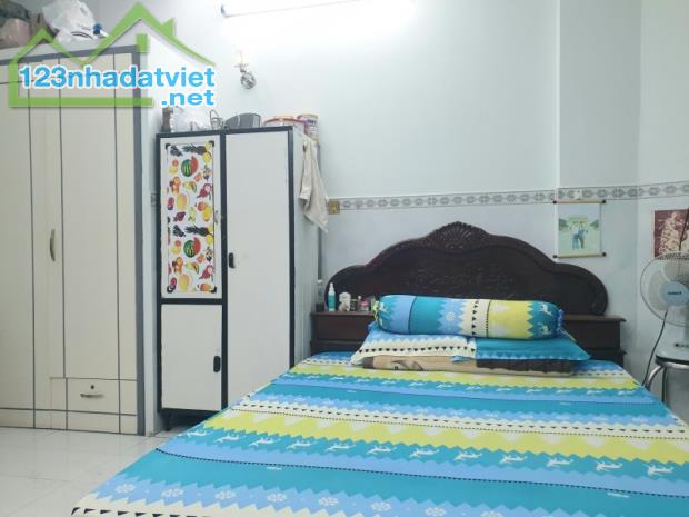 HXH 6M - NHÀ 4 TẦNG BTCT - 60M2 - 4X15M VUÔNG VỨC - PHẠM THẾ HIỂN P7 QUẬN 8 - 5,8 TỶ TL - 5
