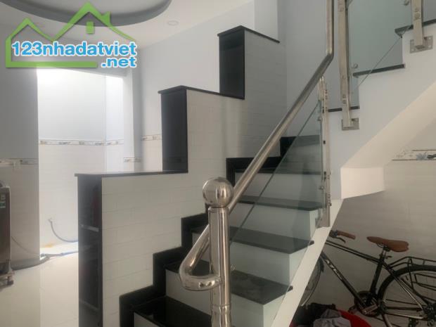 DT KHỦNG 92M2 - NHÀ 3 TẦNG BTCT - 6PN SÁT MẶT TIỀN BÙI MINH TRỰC P6 QUẬN 8 - 6,15 TỶ - 2