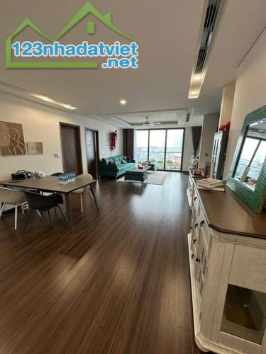 Căn hộ 3 ngủ, sẵn đầy đủ tiện ích. Top chung cư sang trọng đẳng cấp- Green Diamond. 93 Lán - 1