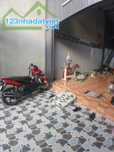 🏡 BÁN GẤP NHÀ, GIÁ RẺ, NGUYỄN ẢNH THỦ- QUẬN12 – HẺM XE HƠI – DT 73M² – GIÁ CHỈ 4.3 TỶ 📍 - 2